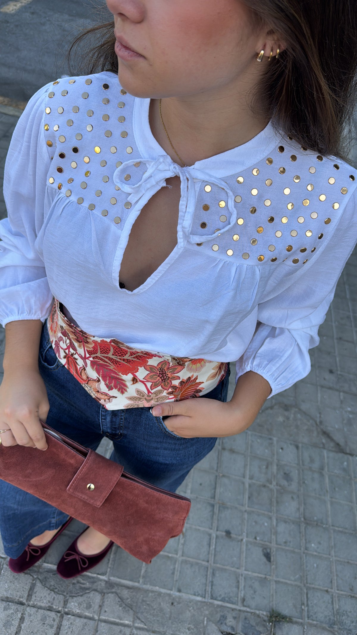 Blusa tachas Blanca